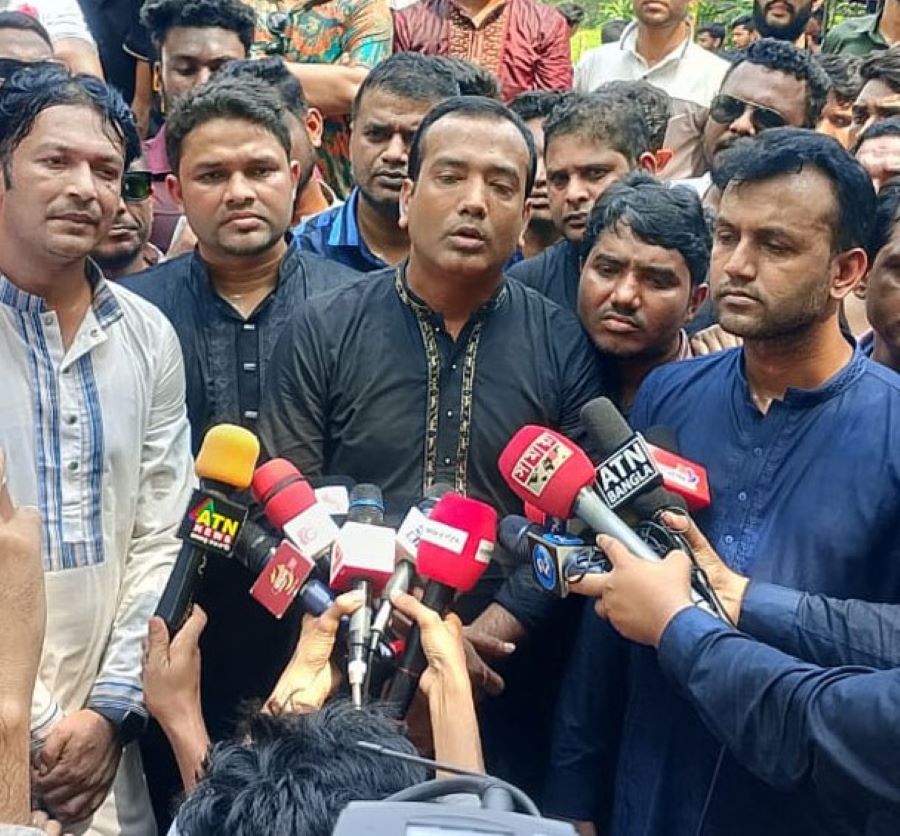 পারভেজ হত্যায় বৈষম্যবিরোধী নেতৃত্ব জড়িত : রাকিব